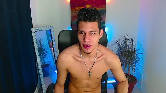 Snapshot of dirtyboy_23 chatting on 10/11/25, 05:17 dirtyboy 23 online show from 10/11/25, 05:17