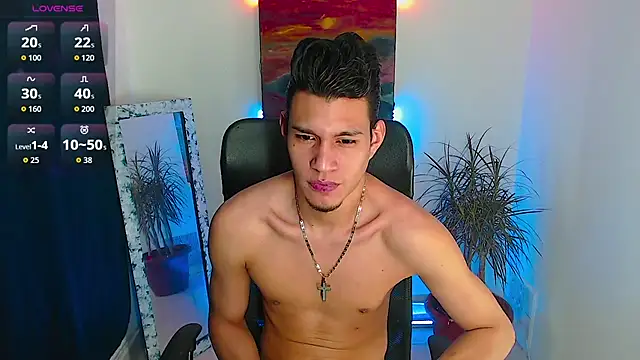 Snapshot of dirtyboy_23 chatting on 10/18/25, 05:10 dirtyboy 23 online show from 10/18/25, 05:10