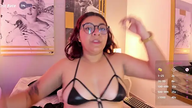 Snapshot of MeghanBurn chatting on 10/01/25, 12:33 MeghanBurn online show from 10/01/25, 12:33