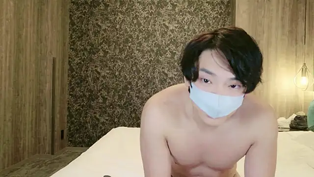Snapshot of guerrilla_gansya722 chatting on 07/31/26, 11:53 guerrilla gansya722 online show from 07/31/26, 11:53