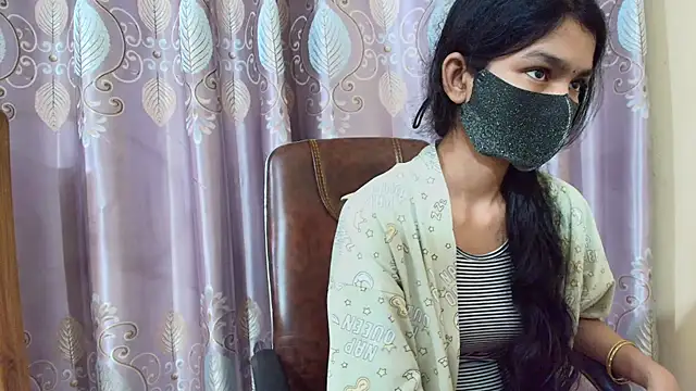 Snapshot of Srabontii chatting on 09/19/25, 09:04 Srabontii online show from 09/19/25, 09:04