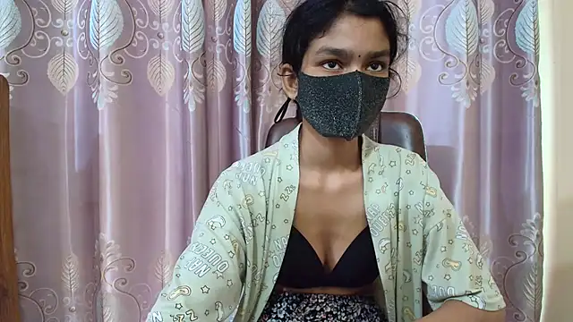 Snapshot of Srabontii chatting on 09/25/25, 10:19 Srabontii online show from 09/25/25, 10:19