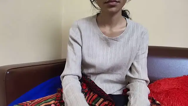 Snapshot of Srabontii chatting on 11/26/25, 08:32 Srabontii online show from 11/26/25, 08:32