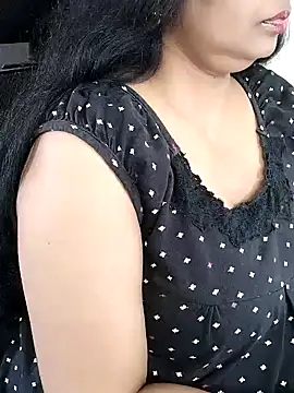 Deepthi Mysore online show from 12/23/24, 11:14