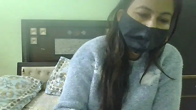 couplesuni online show from 12/06/24, 04:03