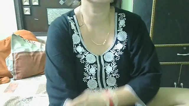 couplesuni online show from 09/27/25, 07:57