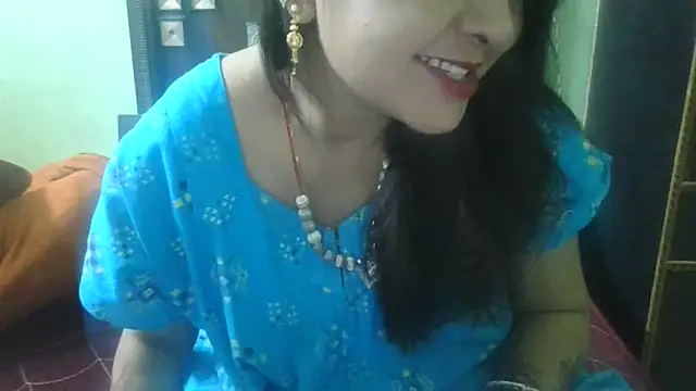 couplesuni online show from 10/13/25, 10:48