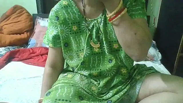 couplesuni online show from 10/26/25, 02:01