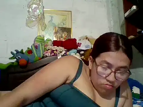 dafne19  online show from 12/14/24, 04:56