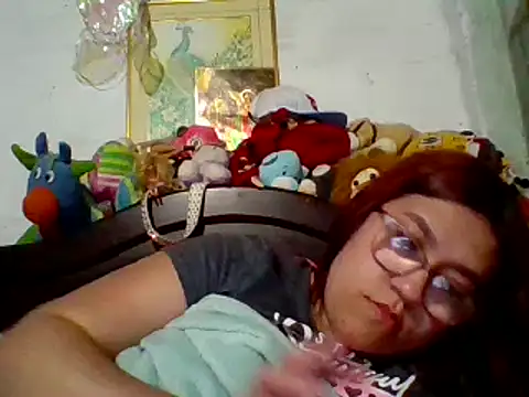 dafne19  online show from 12/30/24, 05:48
