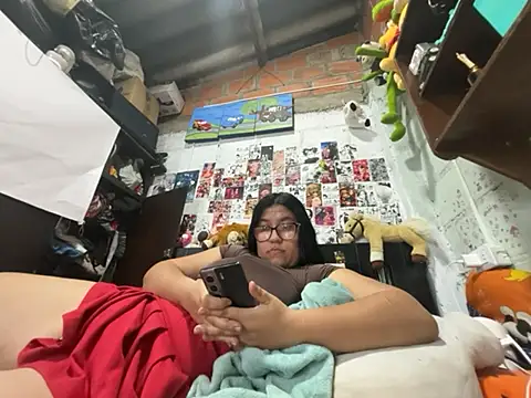 dafne19  online show from 07/07/26, 06:47