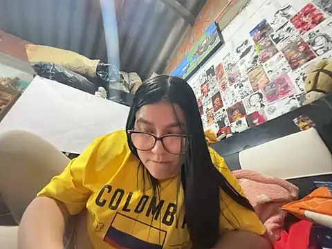 dafne19  online show from 07/08/26, 03:33