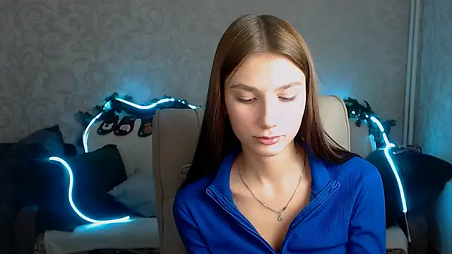 AnaHoney online show from 12/05/24, 01:49