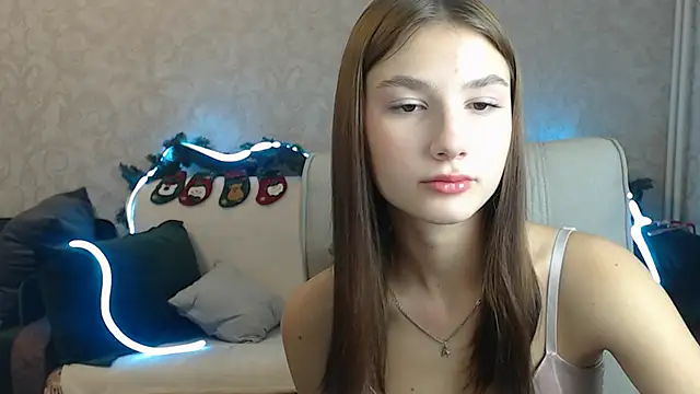 AnaHoney online show from 12/06/24, 02:13