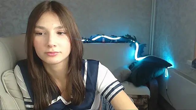 AnaHoney online show from 12/27/24, 07:51