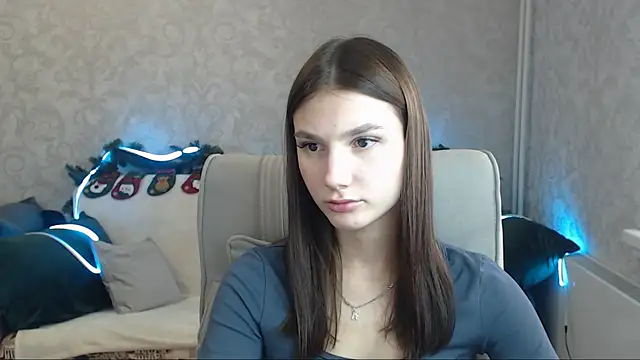 AnaHoney online show from 01/13/25, 05:44