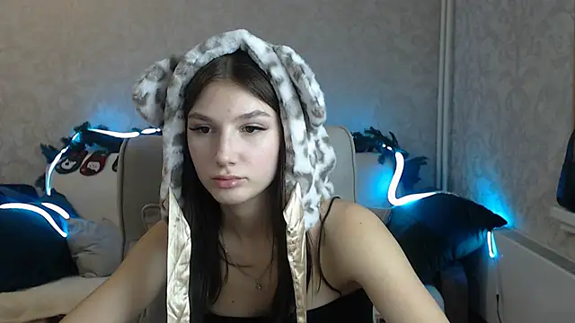 AnaHoney online show from 01/23/25, 11:04