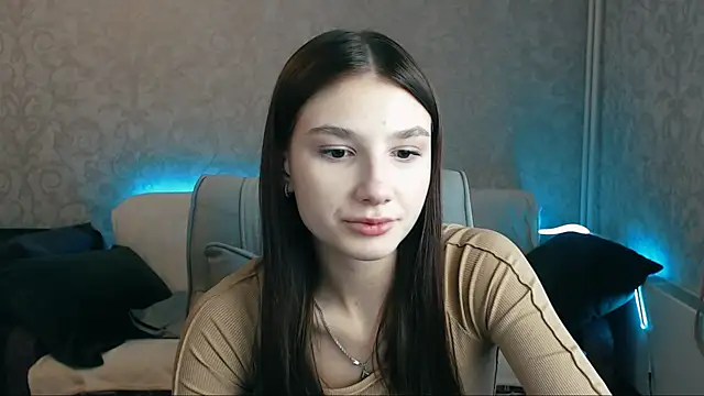 AnaHoney online show from 02/07/25, 06:35