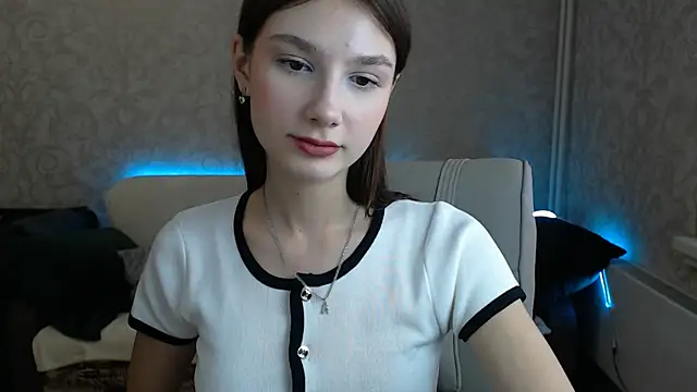 AnaHoney online show from 02/15/25, 05:30