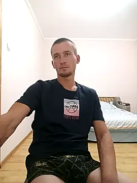 Snapshot of serhii19791 chatting on 09/27/25, 05:18 serhii19791 online show from 09/27/25, 05:18