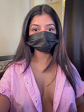 Snapshot of Aakanshaa__ chatting on 03/31/26, 08:37 Aakanshaa online show from 03/31/26, 08:37