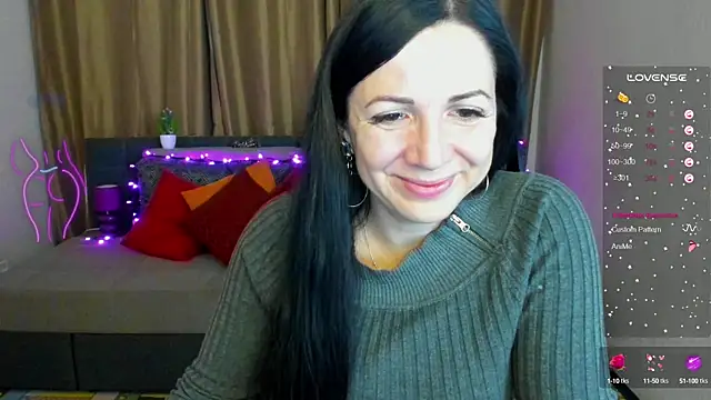 Alika lorens talk online show from 12/24/24, 06:33