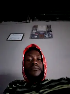 Snapshot of bull_Giant chatting on 03/08/25, 09:18 bull Giant online show from 03/08/25, 09:18