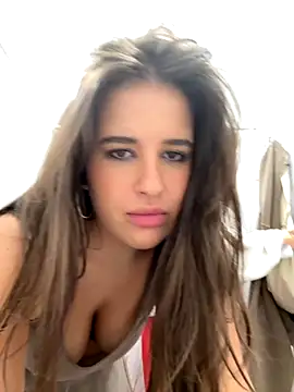 Snapshot of Sophie_Avory chatting on 11/11/25, 10:21 Sophie Avory online show from 11/11/25, 10:21