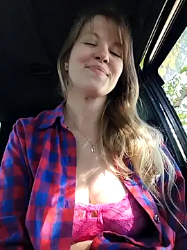 Snapshot of astiSWEET chatting on 09/24/25, 08:17 astiSWEET online show from 09/24/25, 08:17