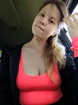 Snapshot of astiSWEET chatting on 09/25/25, 04:27 astiSWEET online show from 09/25/25, 04:27