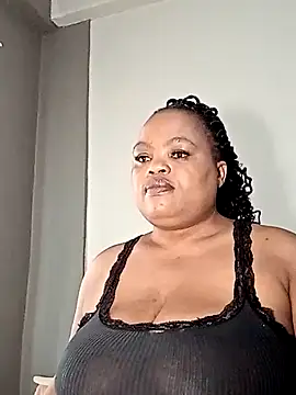hugemelonsxxx online show from 02/12/25, 09:20