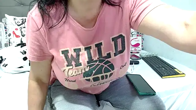 katysquirtdirty online show from 02/17/25, 09:08