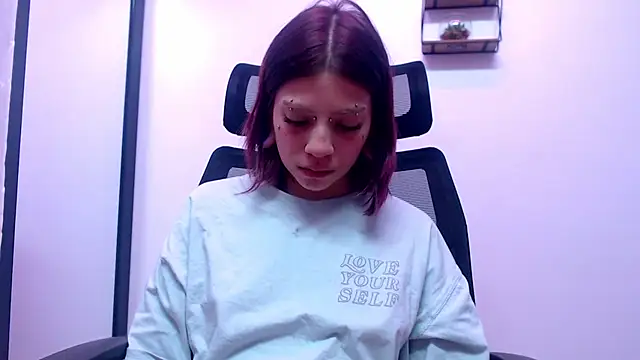 HORNET  online show from 09/18/25, 03:08