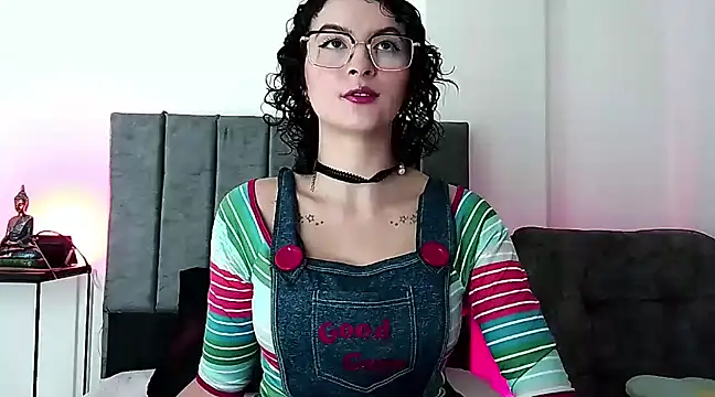 GabrielaMK online show from 12/15/24, 10:50