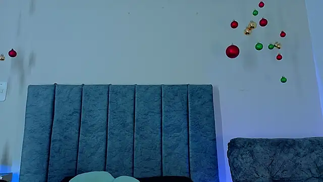 GabrielaMK online show from 11/22/25, 11:20