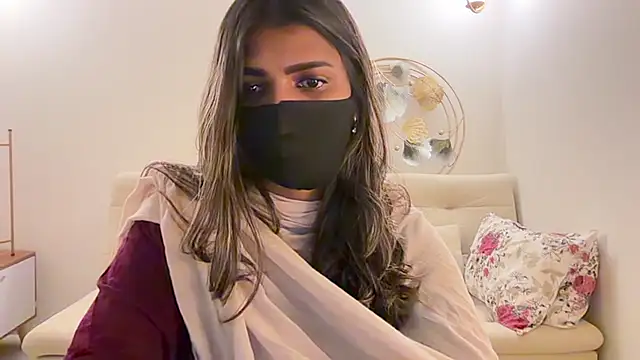 MaYaa  11 online show from 08/04/26, 01:57