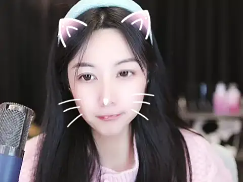 Nuyoah-77 online show from 01/01/25, 07:10