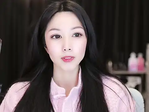 Nuyoah-77 online show from 01/17/25, 07:05