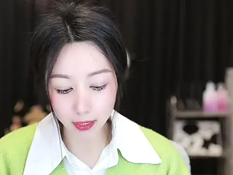 Nuyoah-77 online show from 03/06/25, 04:07