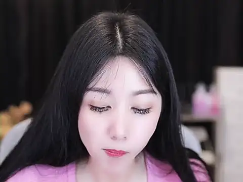 Nuyoah-77 online show from 09/10/25, 03:12