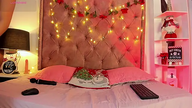 LadyAvalon online show from 12/28/24, 08:25