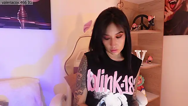 ValeriaCox online show from 09/29/25, 09:08