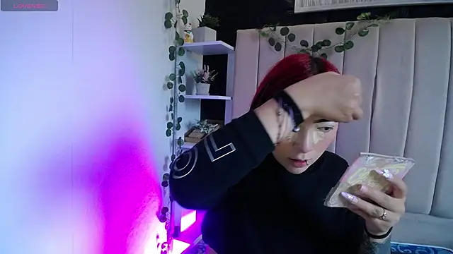 Mia Rinn online show from 01/24/25, 01:47