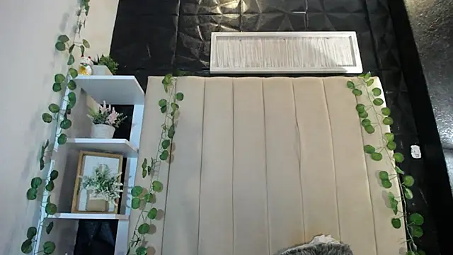 Mia Rinn online show from 02/27/25, 03:59