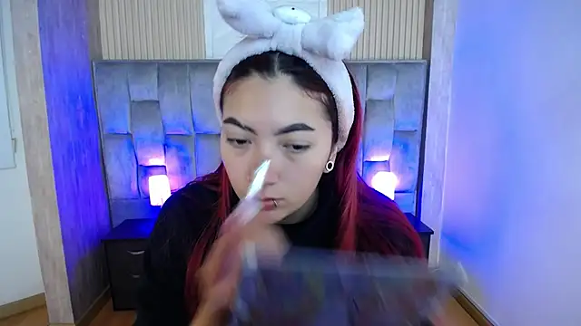 Mia Rinn online show from 09/18/25, 02:41