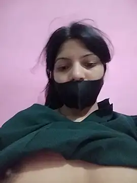 Snapshot of Hotty-Divya chatting on 05/18/26, 03:02 Hotty-Divya online show from 05/18/26, 03:02