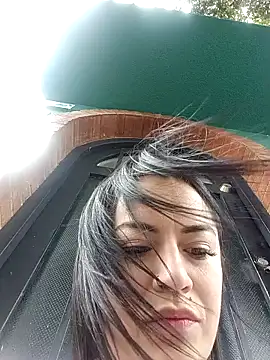 Lesly 10- online show from 12/10/24, 05:22