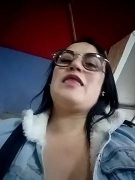 Lesly 10- online show from 12/12/24, 11:14