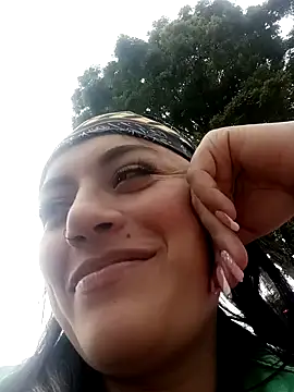Lesly 10- online show from 12/15/24, 08:15