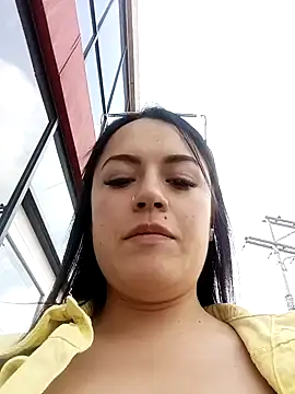 Lesly 10- online show from 12/31/24, 08:12